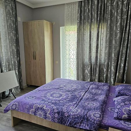 Tete Guest House Μπατούμι Εξωτερικό φωτογραφία